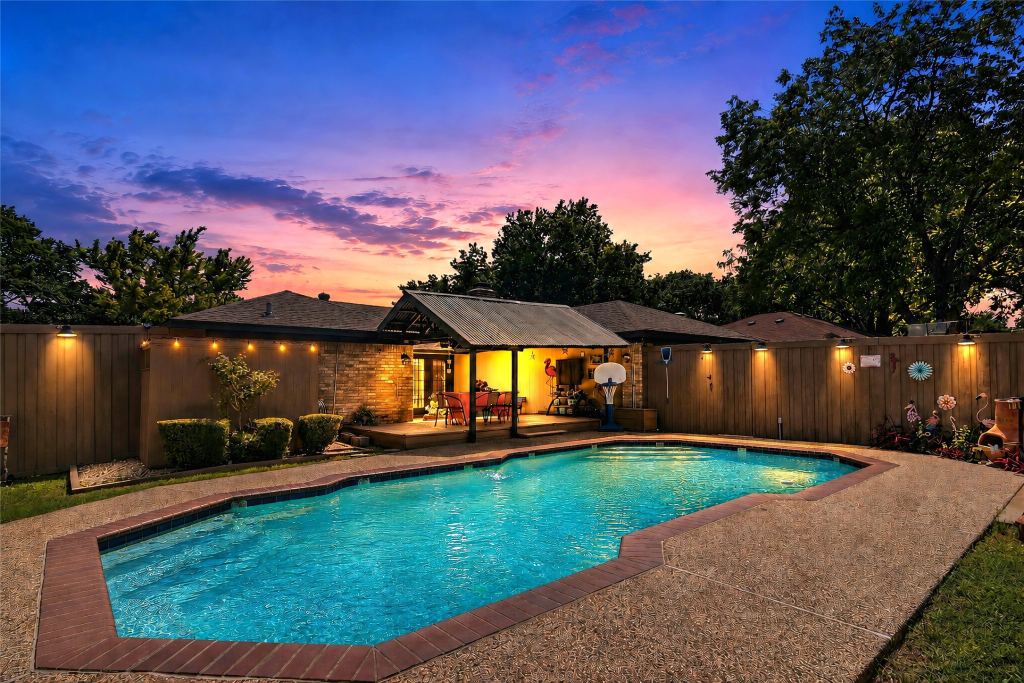 5110 Vera Cruz Drive, Garland, TX 75043 — photo 1