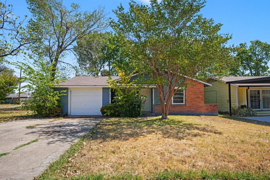 1002 Pampa Drive, Mesquite, TX 75149 — photo 1