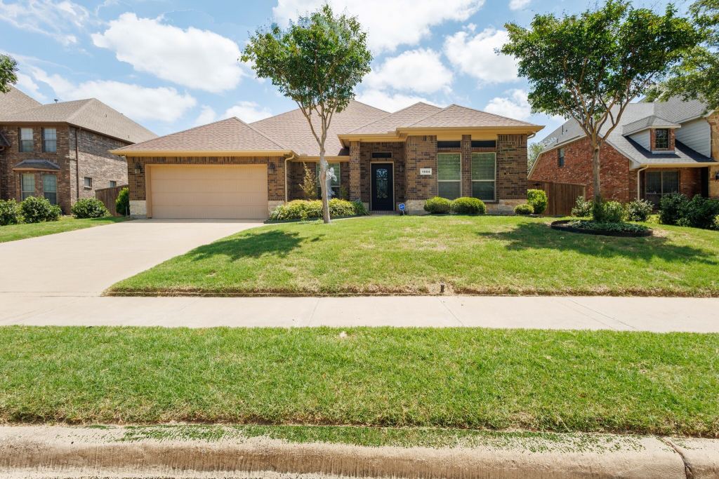 1004 Keats Drive, DeSoto, TX 75115 — photo 1