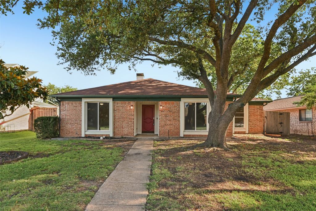1127 Southwestern Drive, Richardson, TX 75081 — photo 1