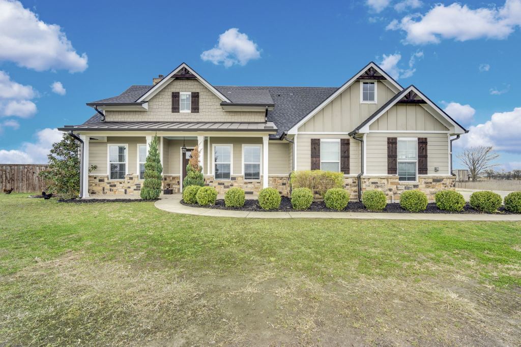 360 Forreston Road