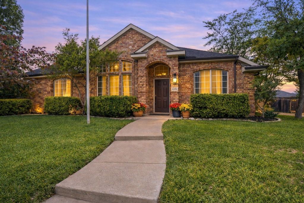 8201 Evening Star, Rowlett, TX 75089 — photo 1