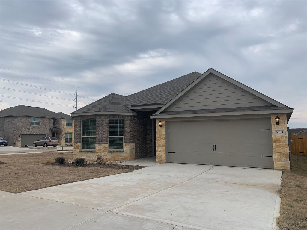 5301 Persimmon Drive, Denton, TX 76207 — photo 1
