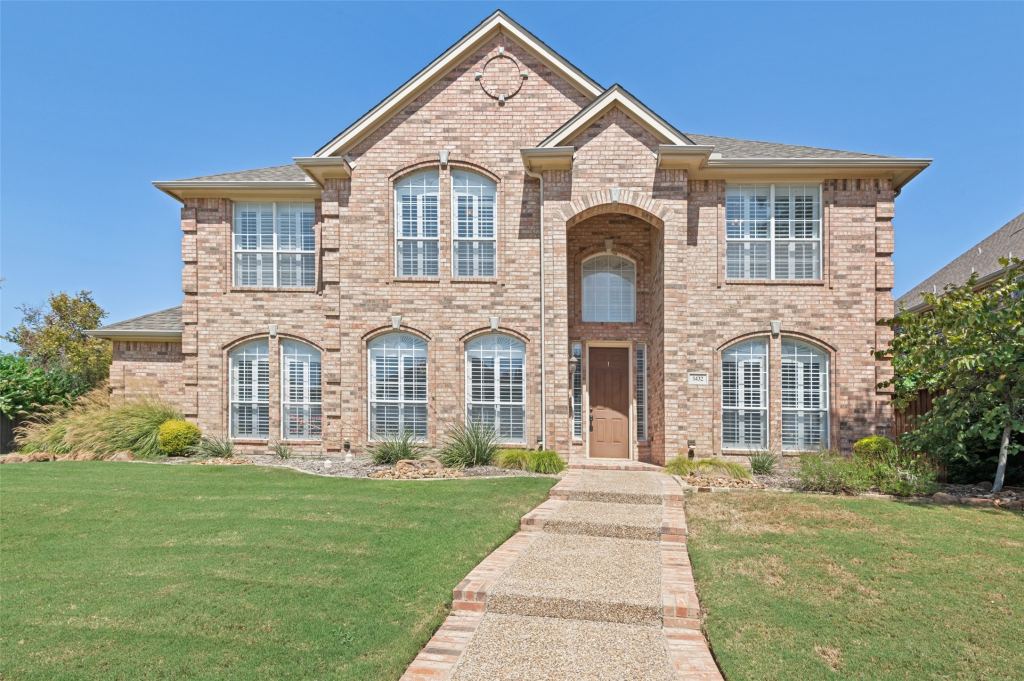 1432 Parkwood Drive