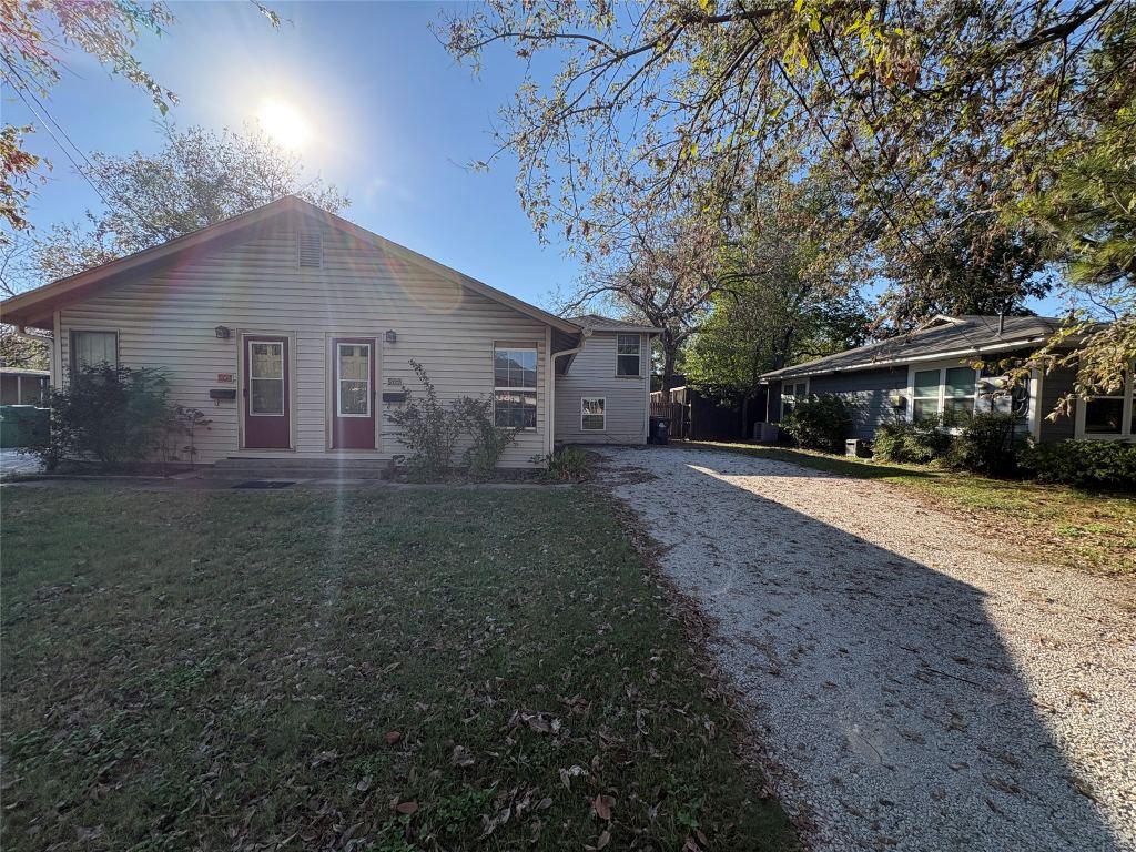 909 Vine Street, Denton, TX 76209 — photo 1