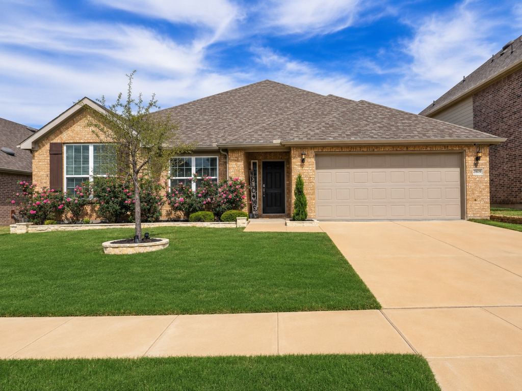 2809 Ranger Lane, Aubrey, TX 76227 — photo 1