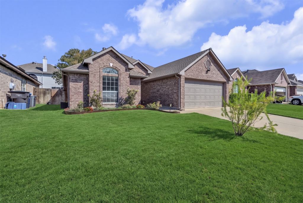 4533 Summerbrook Circle