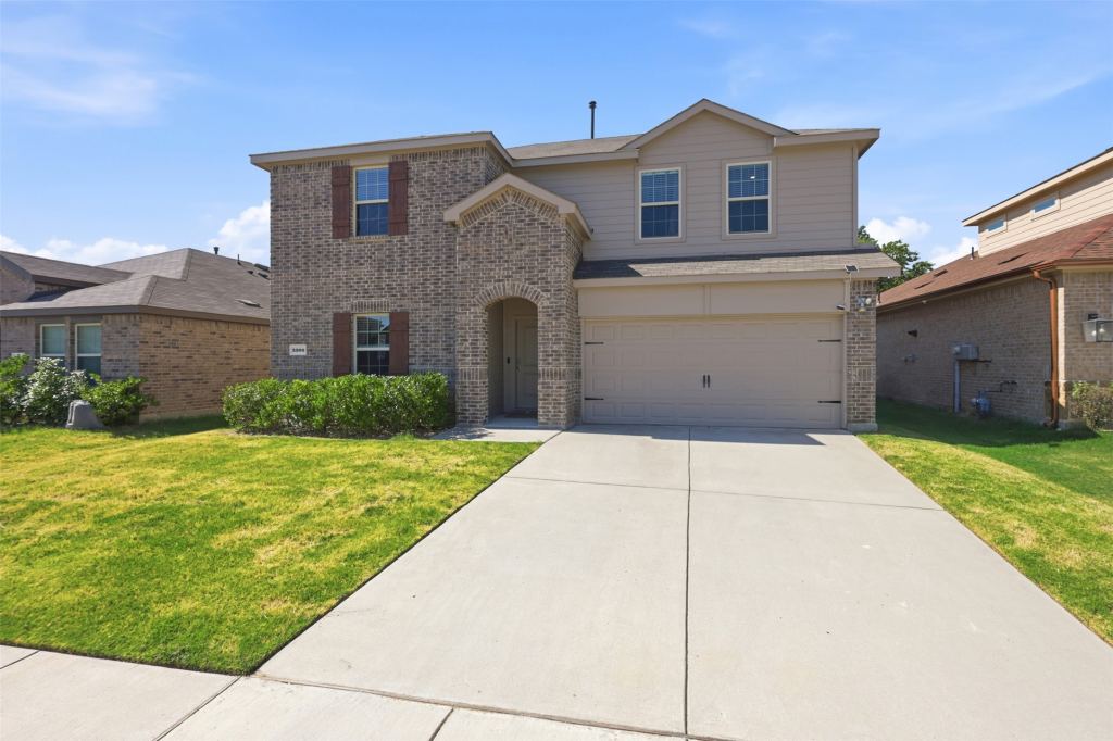 2200 Rustling Oaks Drive, Denton, TX 76209 — photo 1