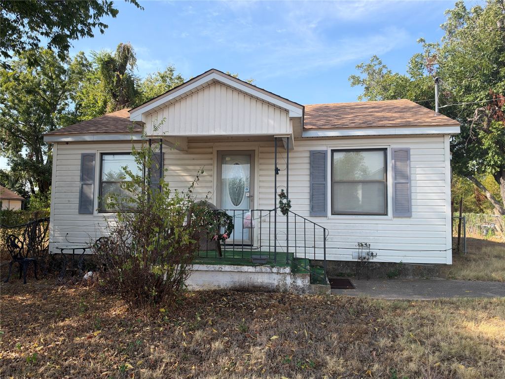 2013 S 22nd Street, Waco, TX 76706 — photo 1