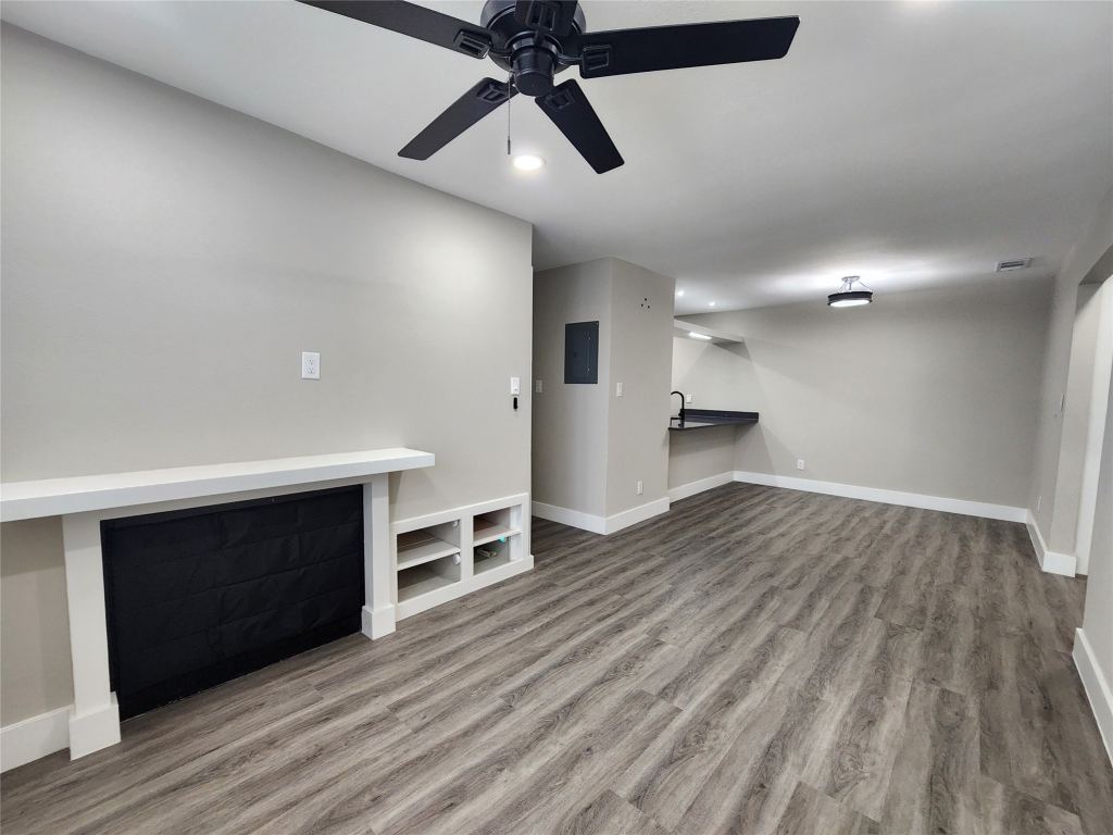 2200 E Trinity Mills Road 201, Carrollton, TX 75006 — photo 1