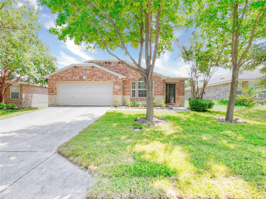 6925 Red Bluff Drive, McKinney, TX 75070 — photo 1