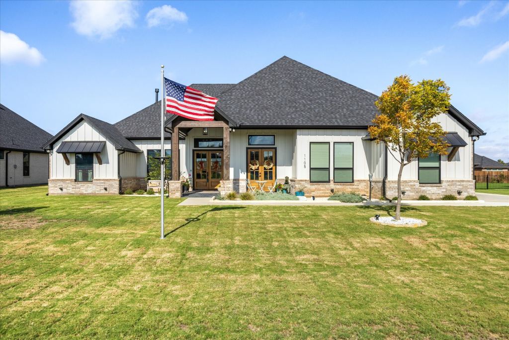 1105 Tremont Lane