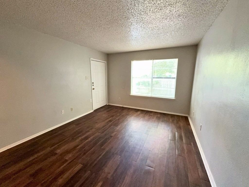 219 Fry Street 7, Denton, TX 76201 — photo 1