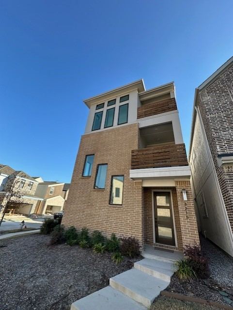 8215 Manoa Drive, Dallas, TX 75231 — photo 1