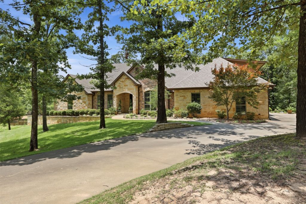 118 Katie Ridge, Sulphur Springs, TX 75482 — photo 1