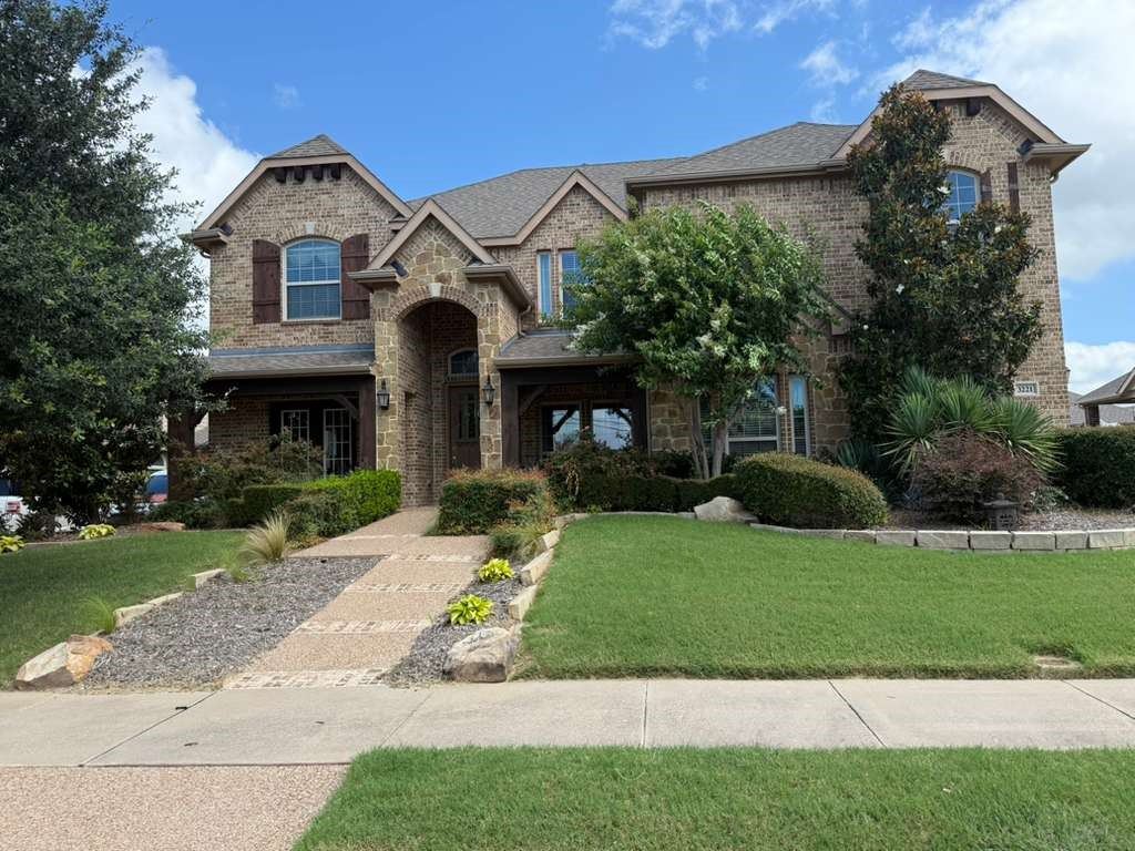 3221 Le Manns Street, Midlothian, TX 76065 — photo 1