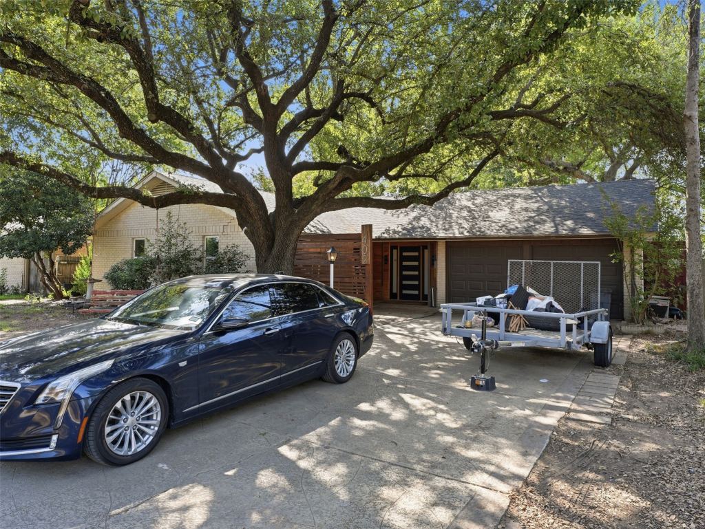 1402 Addington Street, Irving, TX 75062 — photo 1