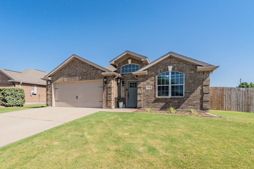 3304 Overstreet Lane
