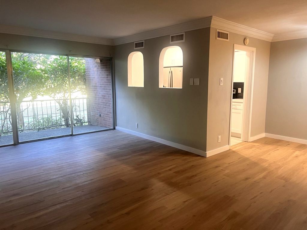 506 E Avenue J A, Grand Prairie, TX 75050 — photo 1
