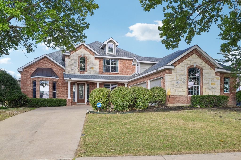 10005 Fairway Vista Drive