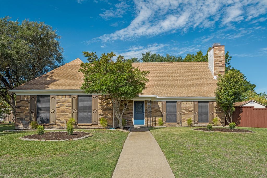 1505 Vera Cruz Drive