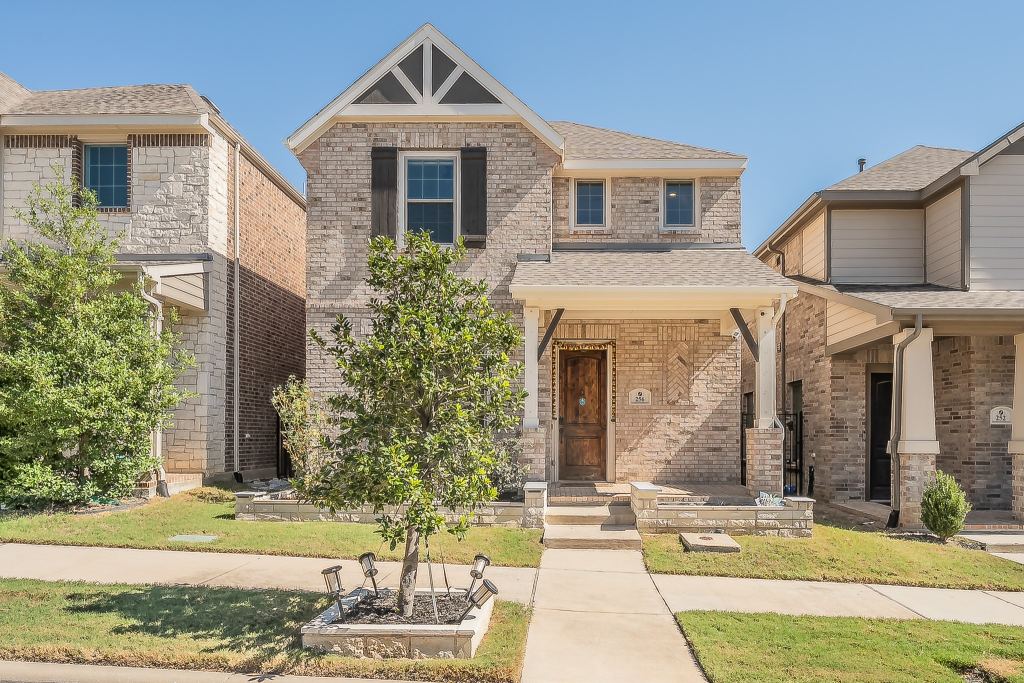 256 Harbor Hills Drive, Flower Mound, TX 75028 — photo 1
