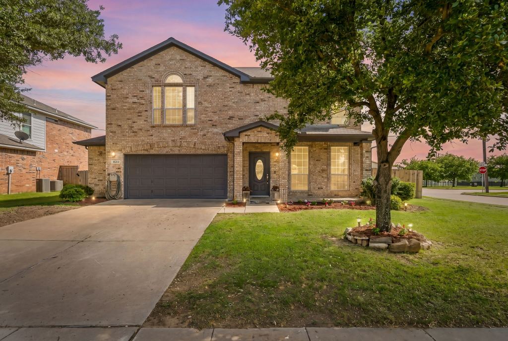 420 Goodnight Trail, Justin, TX 76247 — photo 1