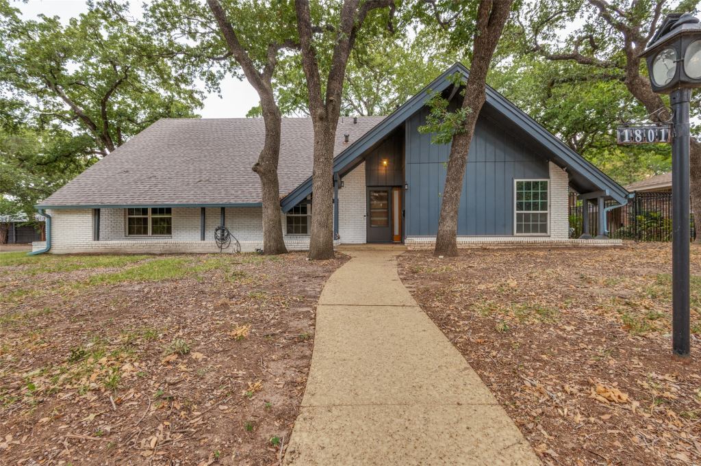 1801 Green Oaks Drive, Irving, TX 75061 — photo 1