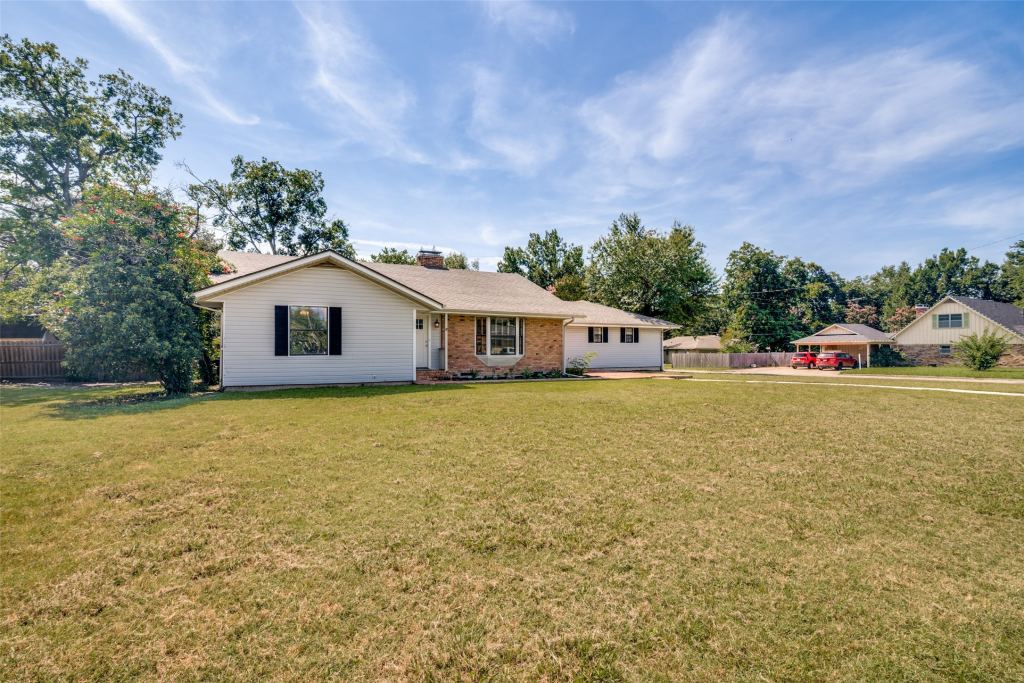 5405 Kayway Drive, Greenville, TX 75402 — photo 1