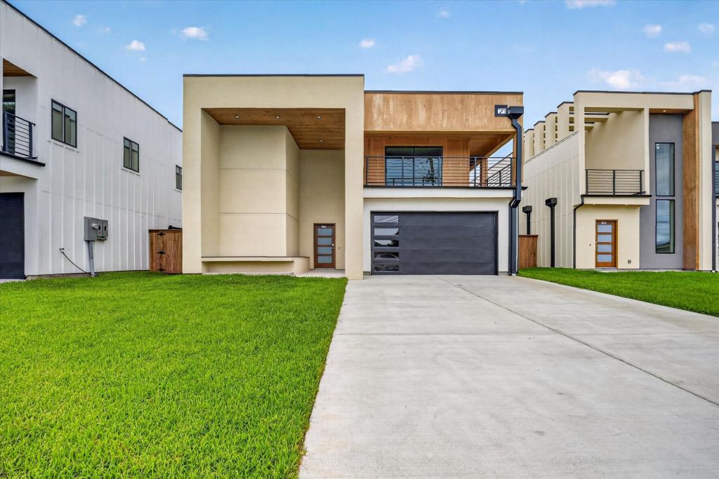 115 Rolston Road, Irving, TX 75060 — photo 1
