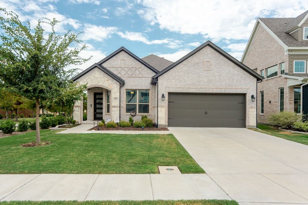 3816 Lochwood Drive, Rowlett, TX 75088 — photo 1
