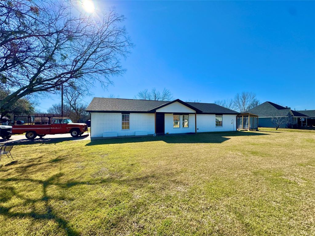 704 Shady Grove Court, Granbury, TX 76049 — photo 1
