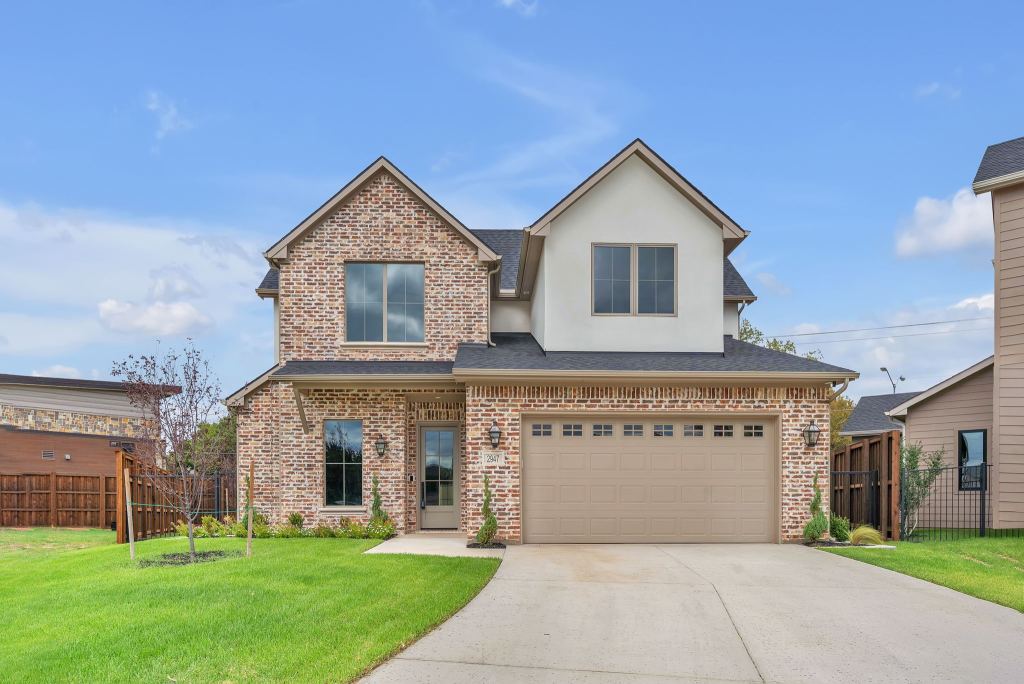 2947 Kosse Court, Grapevine, TX 76051 — photo 1