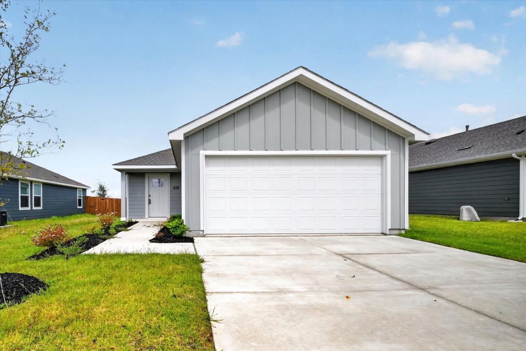 3022 Serenity Lane, Sherman, TX 75090 — photo 1