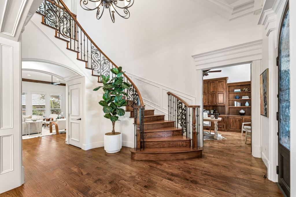 2409 Spyglass Court