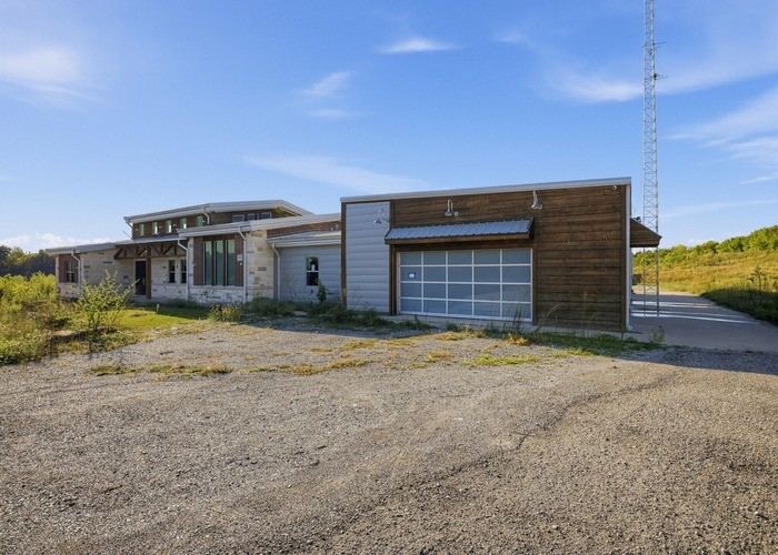 1264 BALLARD Road, Van Alstyne, TX 75495 — photo 1