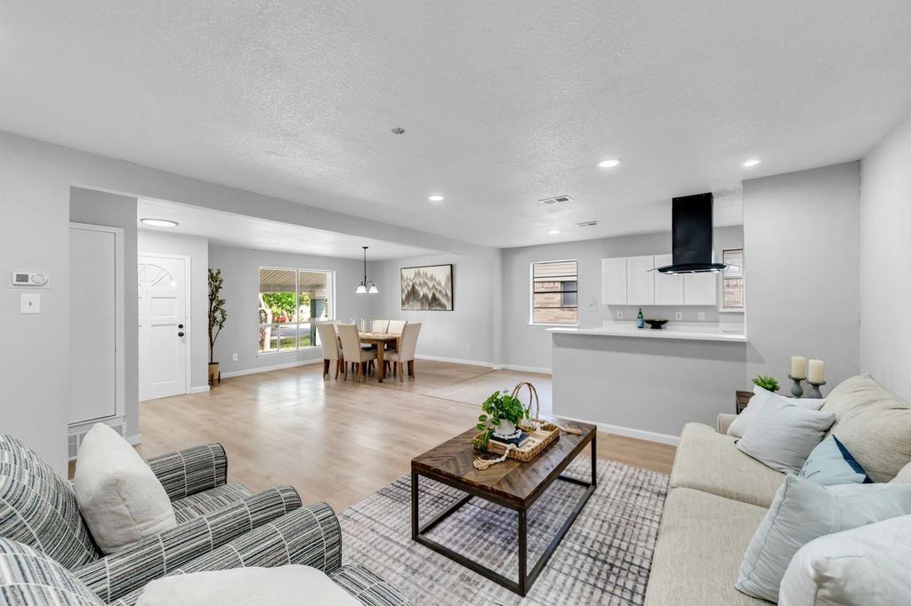 2416 Glacier Street, Irving, TX 75062 — photo 1