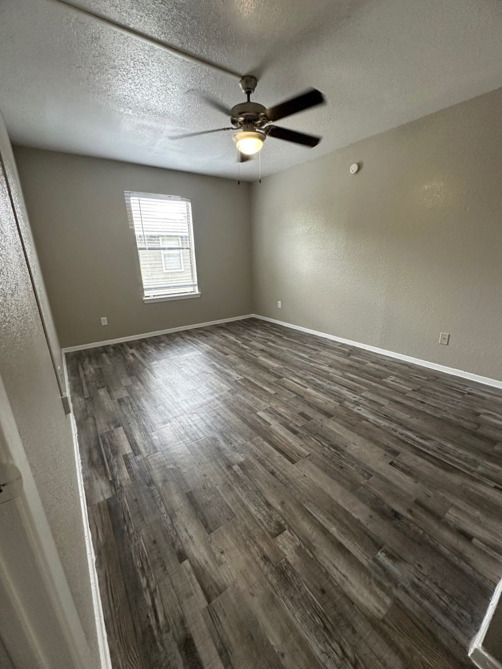 1122 Millview Drive 2601, Arlington, TX 76012 — photo 1