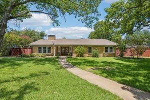 2301 Hill N Dale Drive, Irving, TX 75038 — photo 1