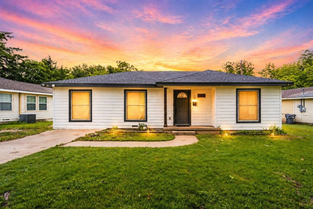1616 Shelburne Street, Waco, TX 76711 — photo 1