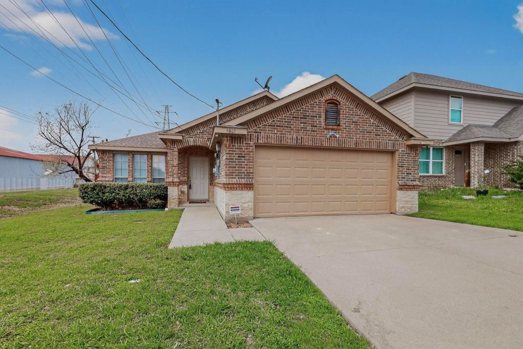 4803 Silver Avenue, Dallas, TX 75223 — photo 1