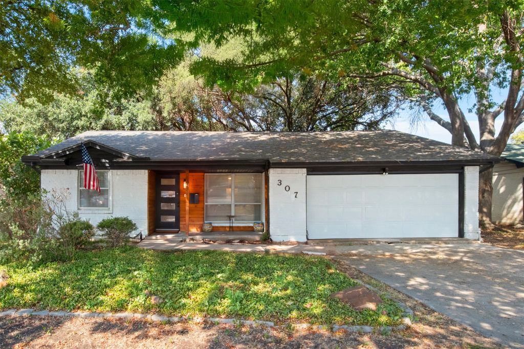 307 Dogwood Drive, Richardson, TX 75080 — photo 1