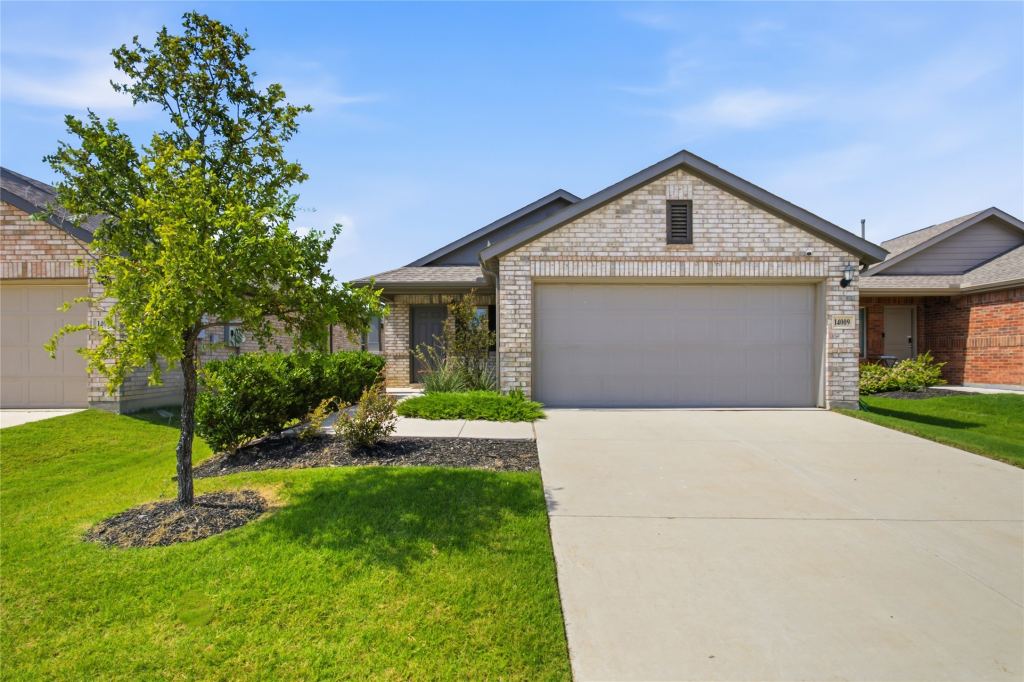 14009 Danesdale Drive, Pilot Point, TX 76258 — photo 1