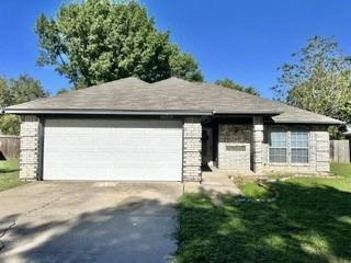 10212 Little Fox Court, Fort Worth, TX 76108 — photo 1