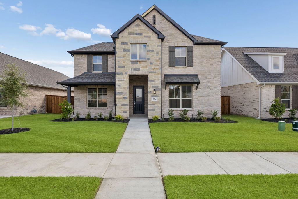 2214 Terlingua Drive, Waxahachie, TX 75165 — photo 1
