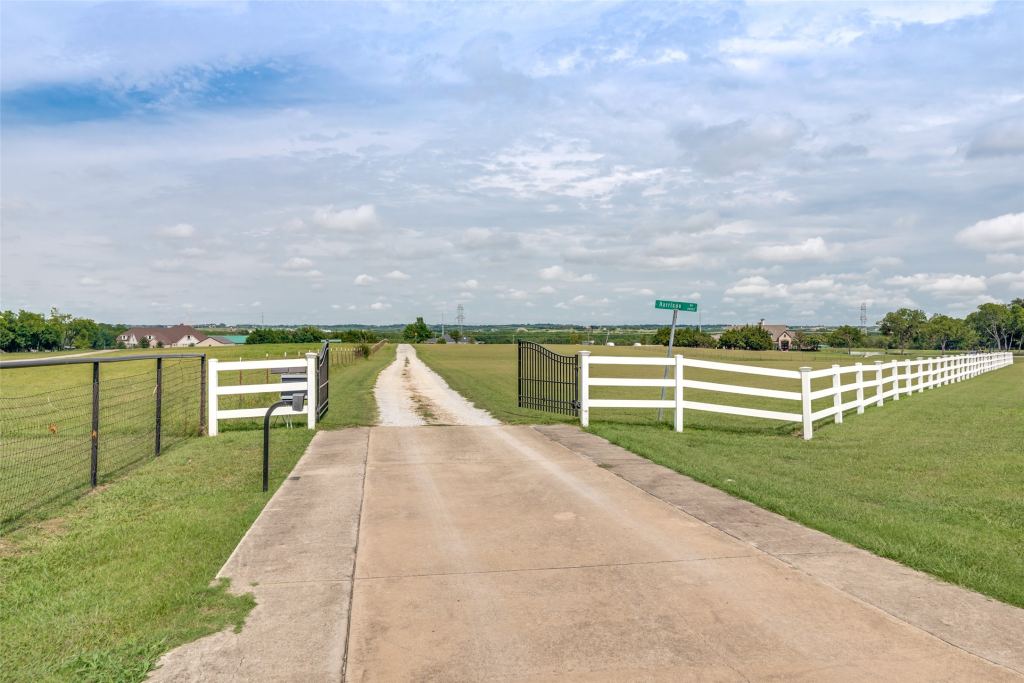 20762 Fm 740, Forney, TX 75126 — photo 1