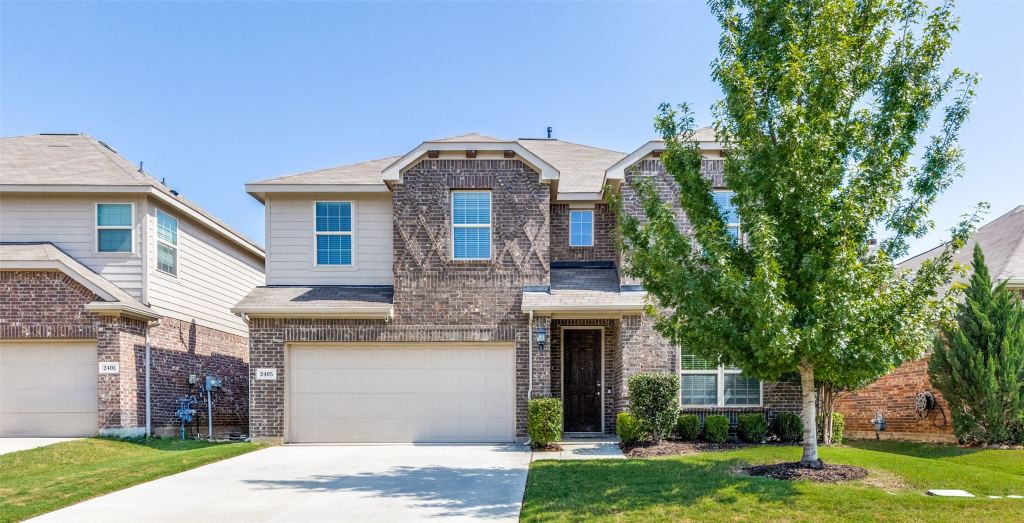 2405 Whispering Pines Drive, Fort Worth, TX 76177 — photo 1