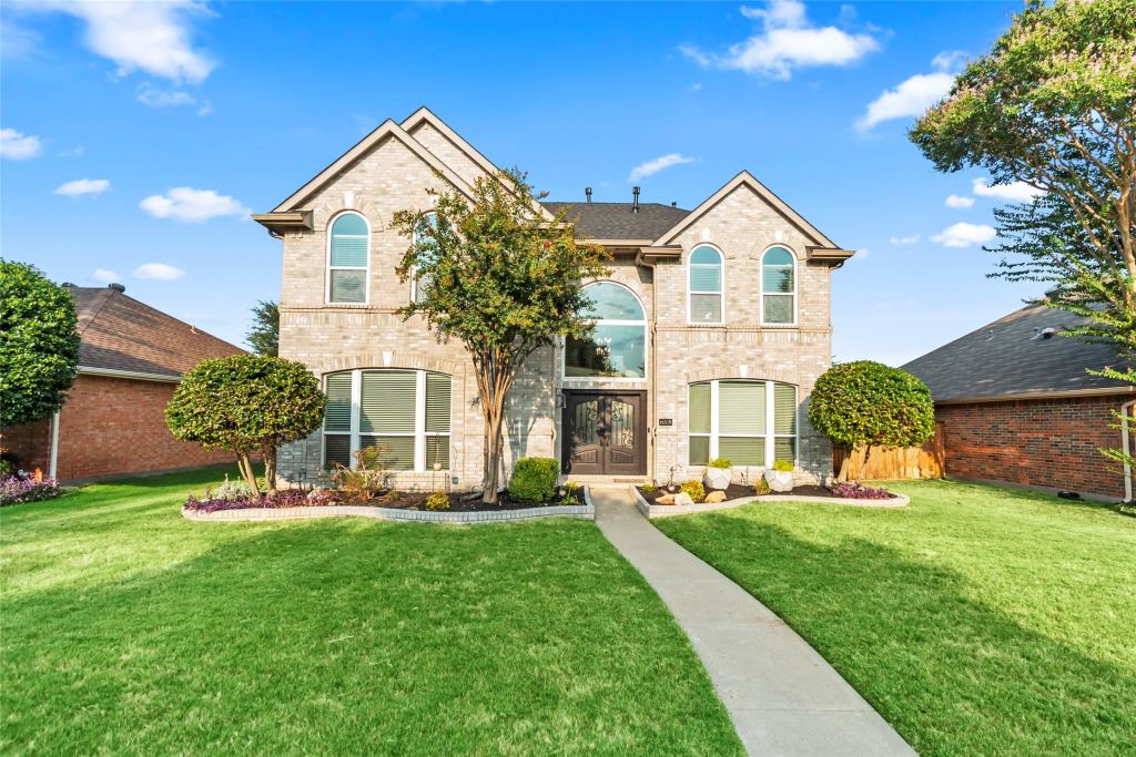 6008 Arlington Drive