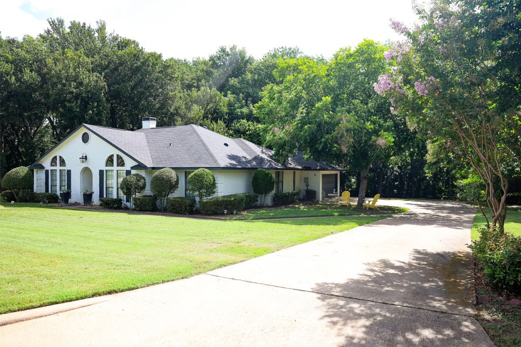 203 Covey Lane, McKinney, TX 75071 — photo 1
