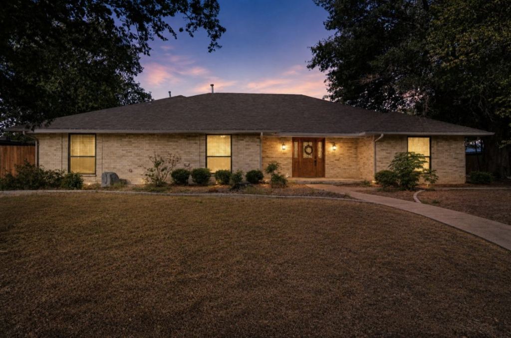 980 N Lydia Street, Stephenville, TX 76401 — photo 1